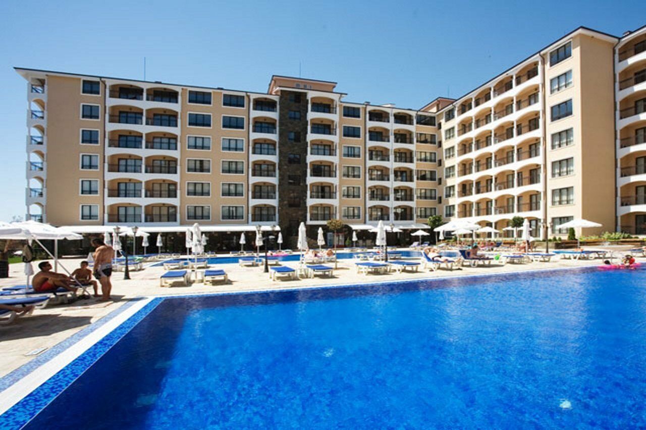 Bendita Mare Aparthotel Golden Sands Exterior photo